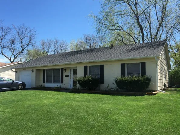 539 Surryse Rd, Lake Zurich, IL 60047