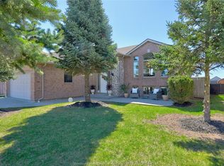 861 Southwood Dr, Lakeshore, ON