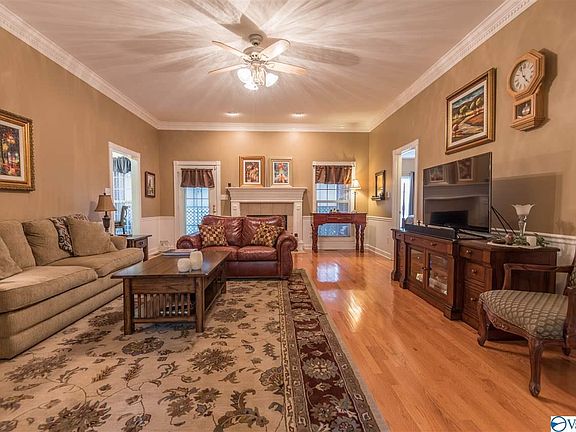 5th image of 14006 Camden Cir SE