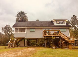 4082 Eighth St, Bay St Louis, MS 39520
