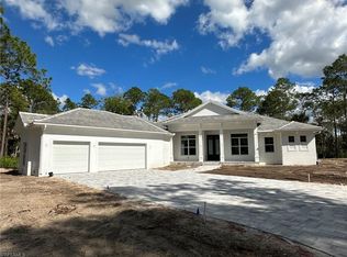 74 25th St SW, Naples, FL 34117