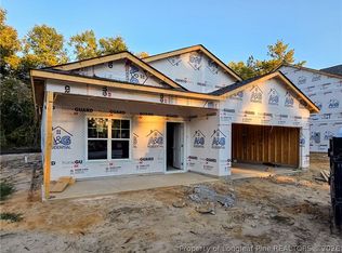932 Stevens St, Raeford, NC 28376
