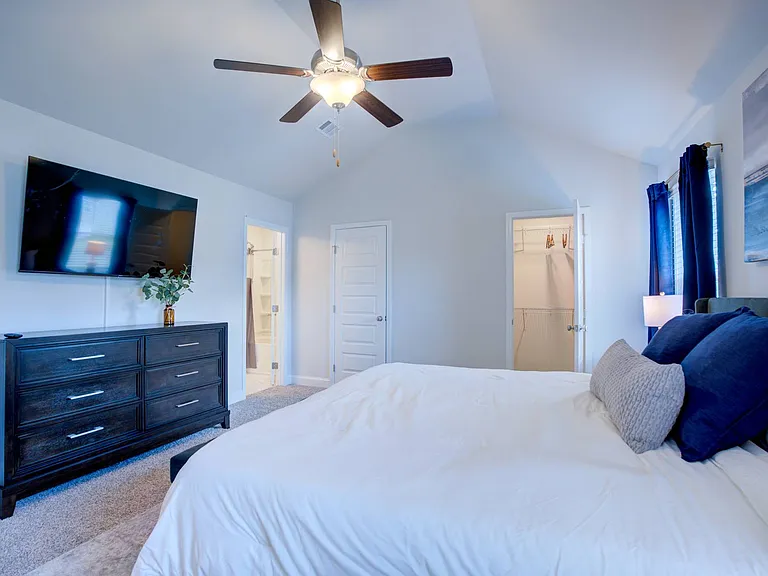 Governor Treutlen Cir — Photo 16