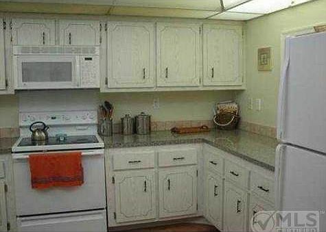 4th image of 300 N Highway A1a APT M405