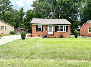 607 Martin Dr, Kinston, NC 28501