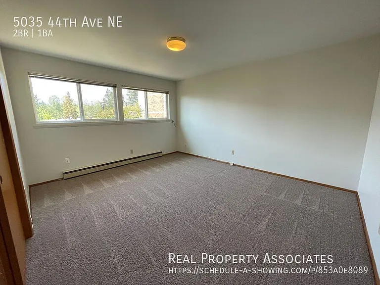 5035 44th Ave NE — Photo 14