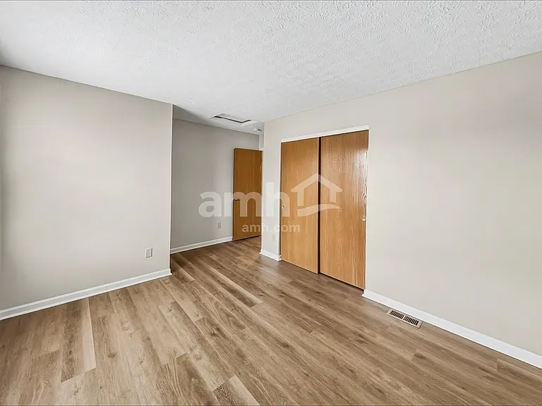 1053 Amherst Blvd — Photo 18