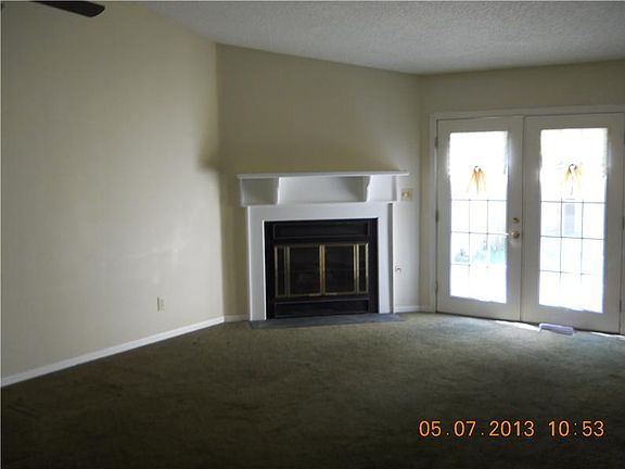 3rd image of 5439 Carlton Ct