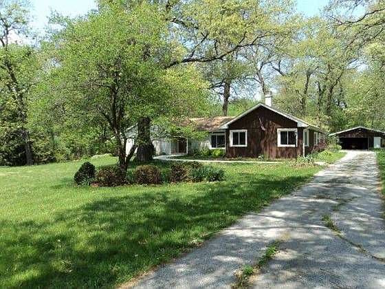 2nd image of 1303 Hilltop Dr