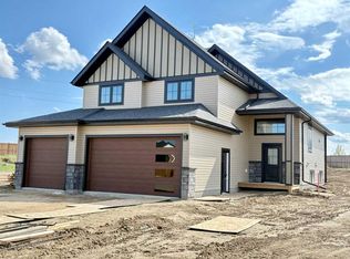 6003 NE 13th St, Lloydminster, AB T9V3L4