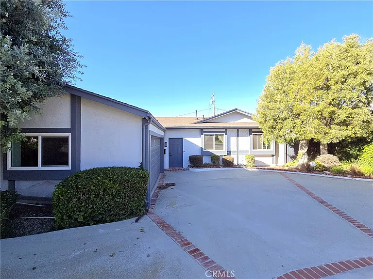 341 Avenida Atezada — Photo 32