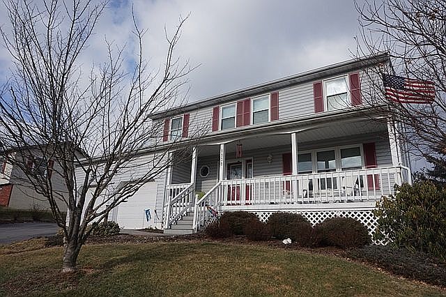 1st image of 1131 Cortland Dr