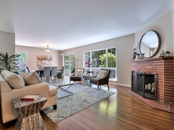 3rd image of 13940 Ravenwood Dr