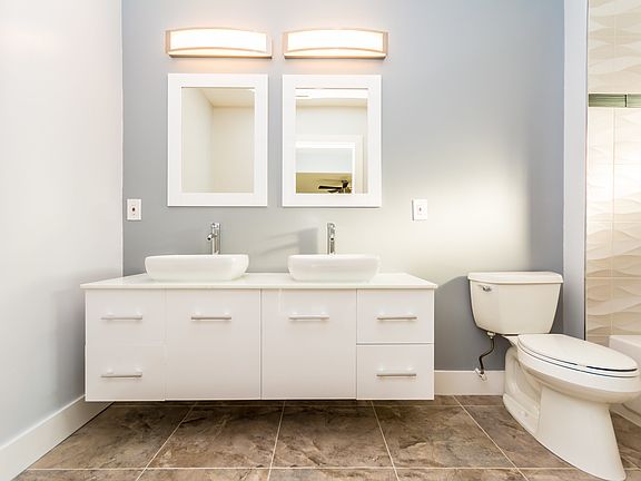 4th image of 5103 N Travelers Palm Ln