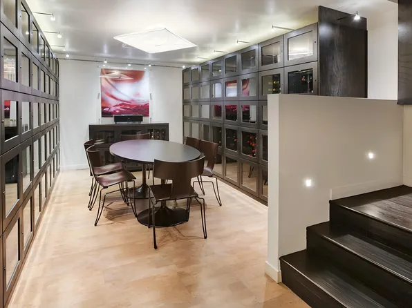 15 West 53rd Street image 15 of 20