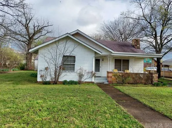 107 W Washington St, Mountain View, AR 72560