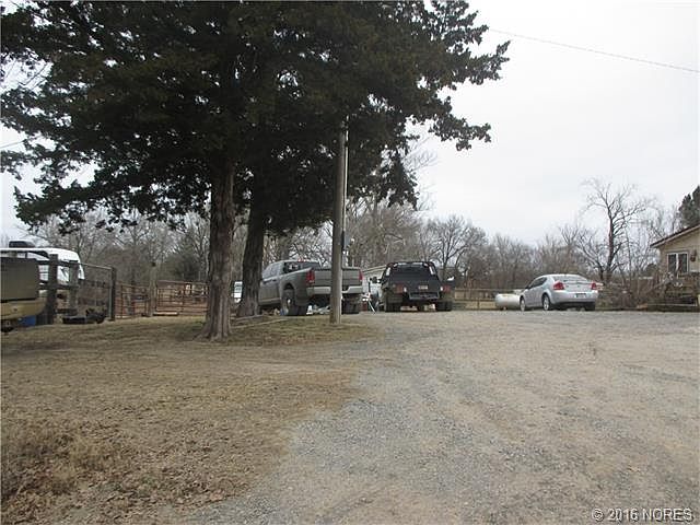 2nd image of 2237 Alderson Rd
