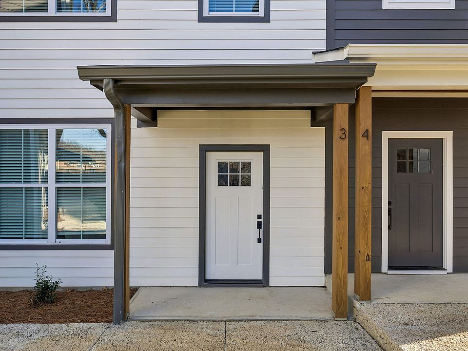 1st image of 201 Raymond St #3