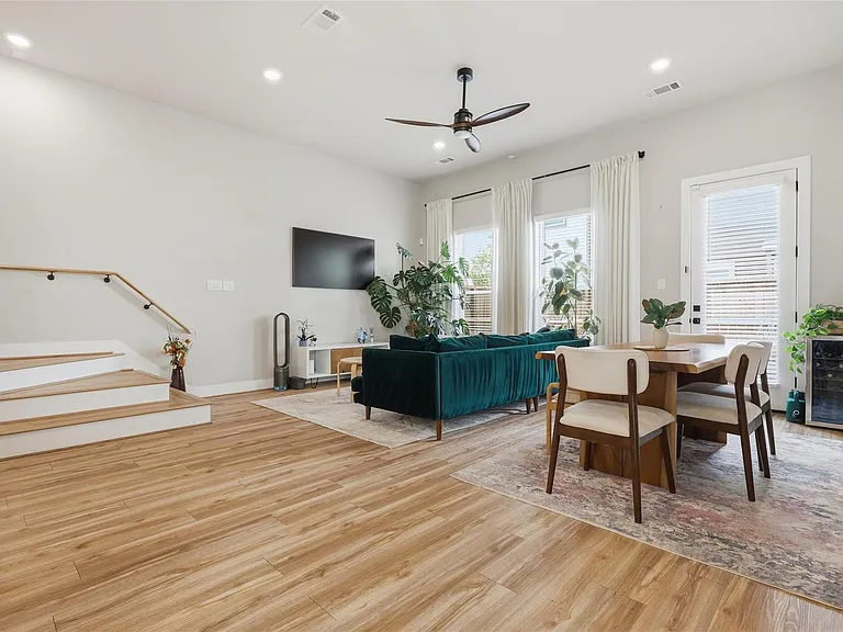 5825 Francis Oak Pl — Photo 5