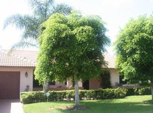21 Aspen Ct, Boynton Beach, FL 33436