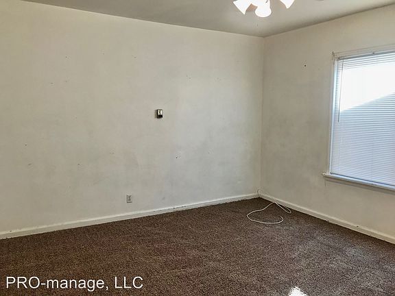 2nd image of 1540 Sage Ave