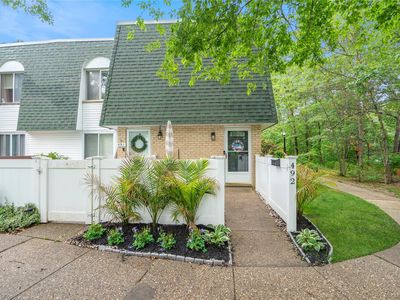 492 Daryl Drive, Medford, NY, 11763