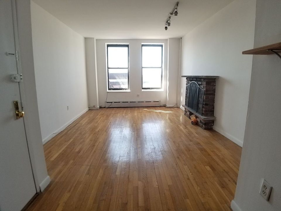 1st image of 71 Columbia St APT 4A