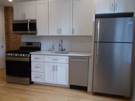 2nd image of 446 Saint Johns Pl #Aa6