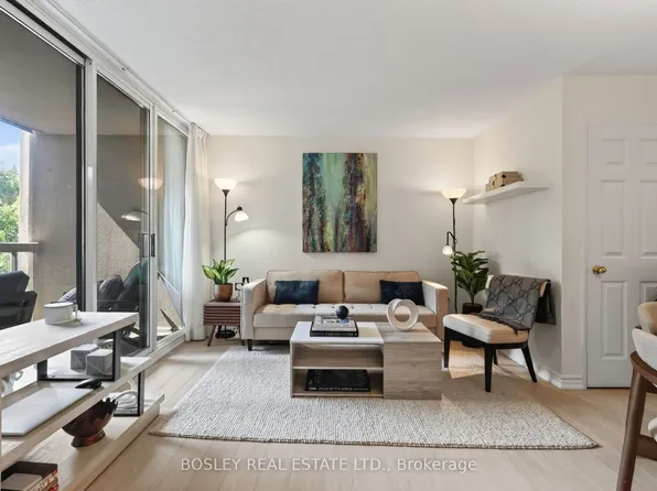 225 Merton St #501, Toronto, ON M4S 3H1