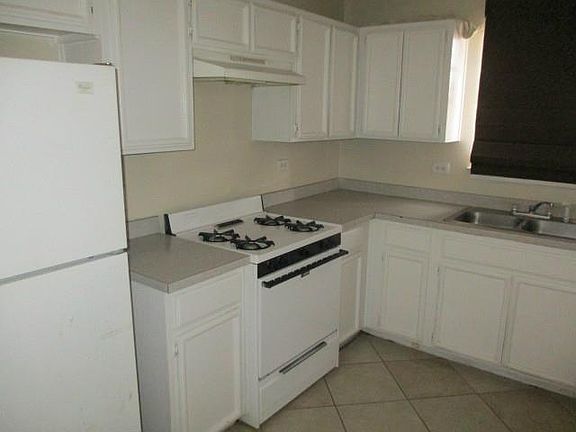 2nd image of 12152 Yvonne Richardson Ave