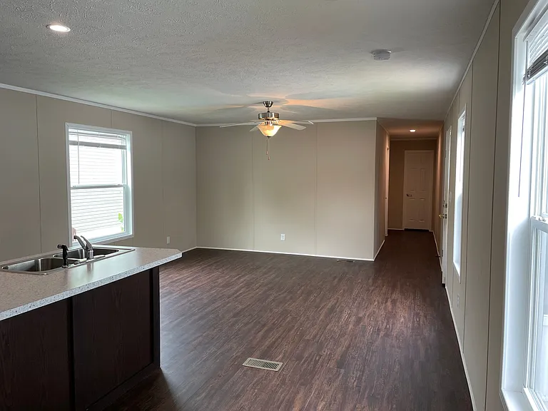 Brookwood — Photo 43