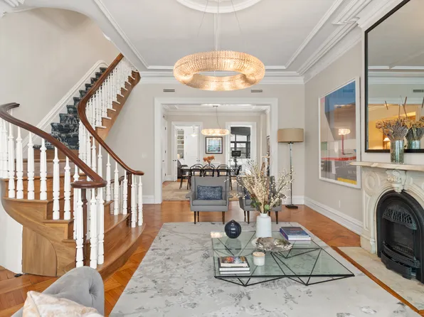 506 East 87th Street image 5 of 20