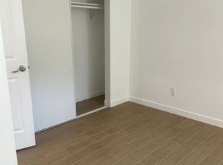 Yrc Properties Llc, Los Angeles, CA 90043