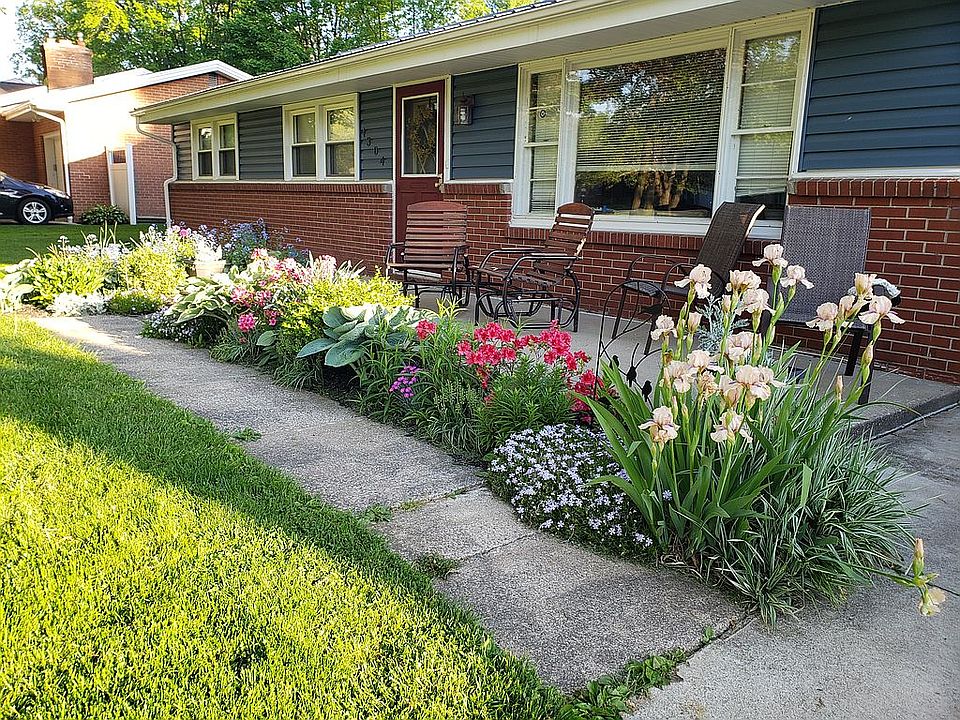 1st image of 4304 Woodleigh Ln