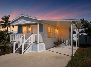 3223 N Lockwood Ridge Rd #62, Sarasota, FL 34234