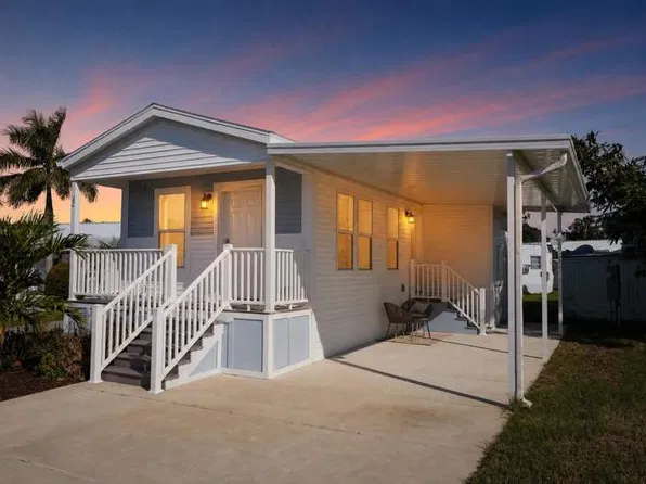 3223 N Lockwood Ridge Rd #62, Sarasota, FL 34234