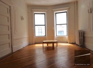 473 4th St APT 1R, Brooklyn, NY 11215