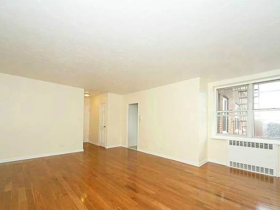 3rd image of 5530 Netherland Ave APT 2G