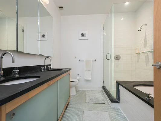 Sold by Sotheby's International Realty | media 8