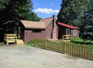 630 Warwick Rd, Winchester, NH 03470