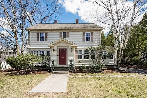 62 Evergreen Ave Photo 1