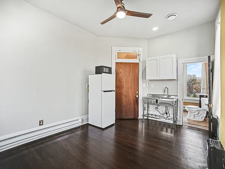 1311 Francis St #1 — Photo 8