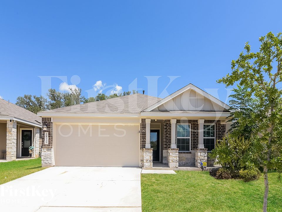 1st image of 14935 Cheshire Way