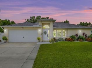 11610 Red Hibiscus Dr, Bonita Springs, FL 34135
