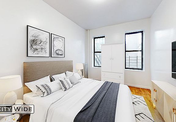 2nd image of 19 E 109th St #5