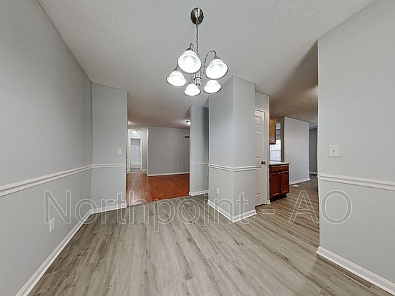 2nd image of 4206 Woodland Ave