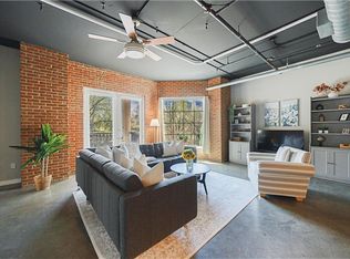 395 Central Park Pl NE Unit 210, Atlanta, GA 30312
