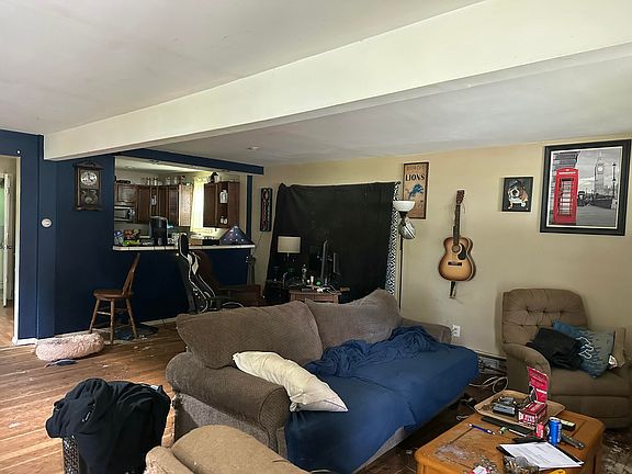 2nd image of 408 S 6th Ave