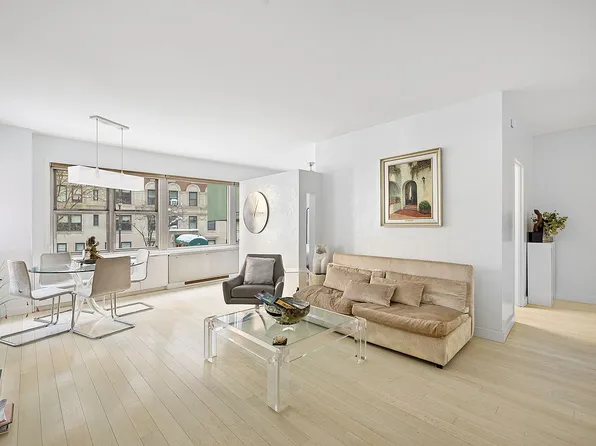 35 E 85th St APT 2AN, New York, NY 10028