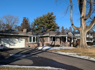 1314 E 98th St, Bloomington, MN 55425